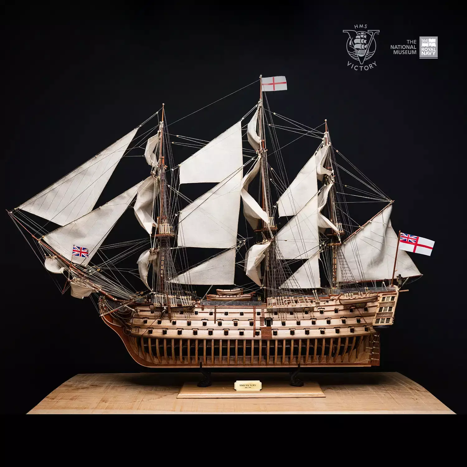 Kit de maquette de navire de première qualité - Occre (PR001) - FR