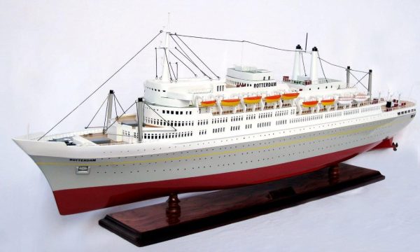 Maquette de navire SS Rotterdam - GN