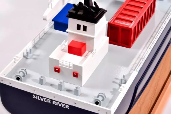 Modèle réduit de navire de charge Silver River