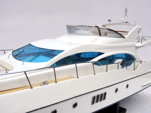 Azimut 64 Flybridge (Coque Blanche) Maquette de bateau - GN