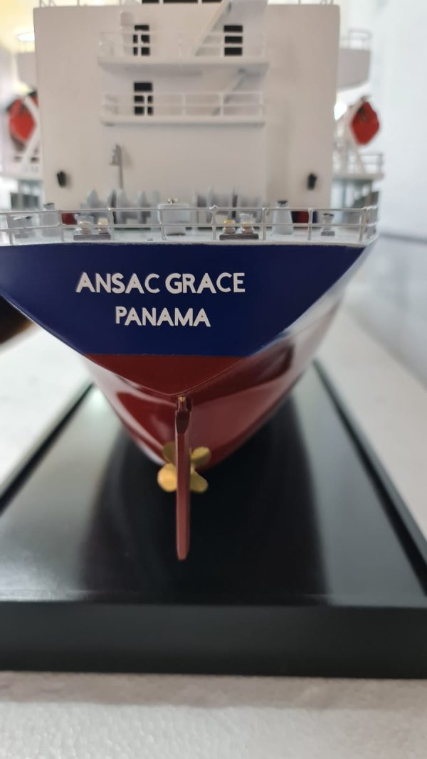 Modèle de vraquier Grace d'Ansac - PSM0030