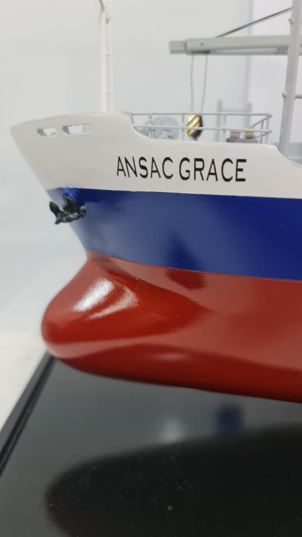 Modèle de vraquier Grace d'Ansac - PSM0030