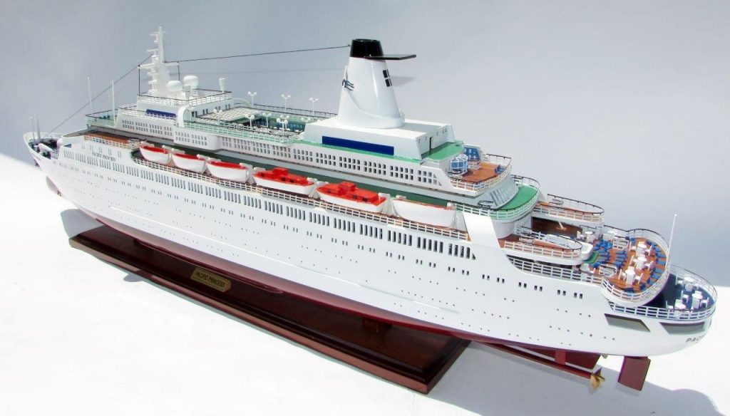 Kit Maquette Bateau Billing Boats – HMS Renown – Pinnace 50 Pieds – Échelle – Maquette Historique – Nécessite Peinture Et Colle
