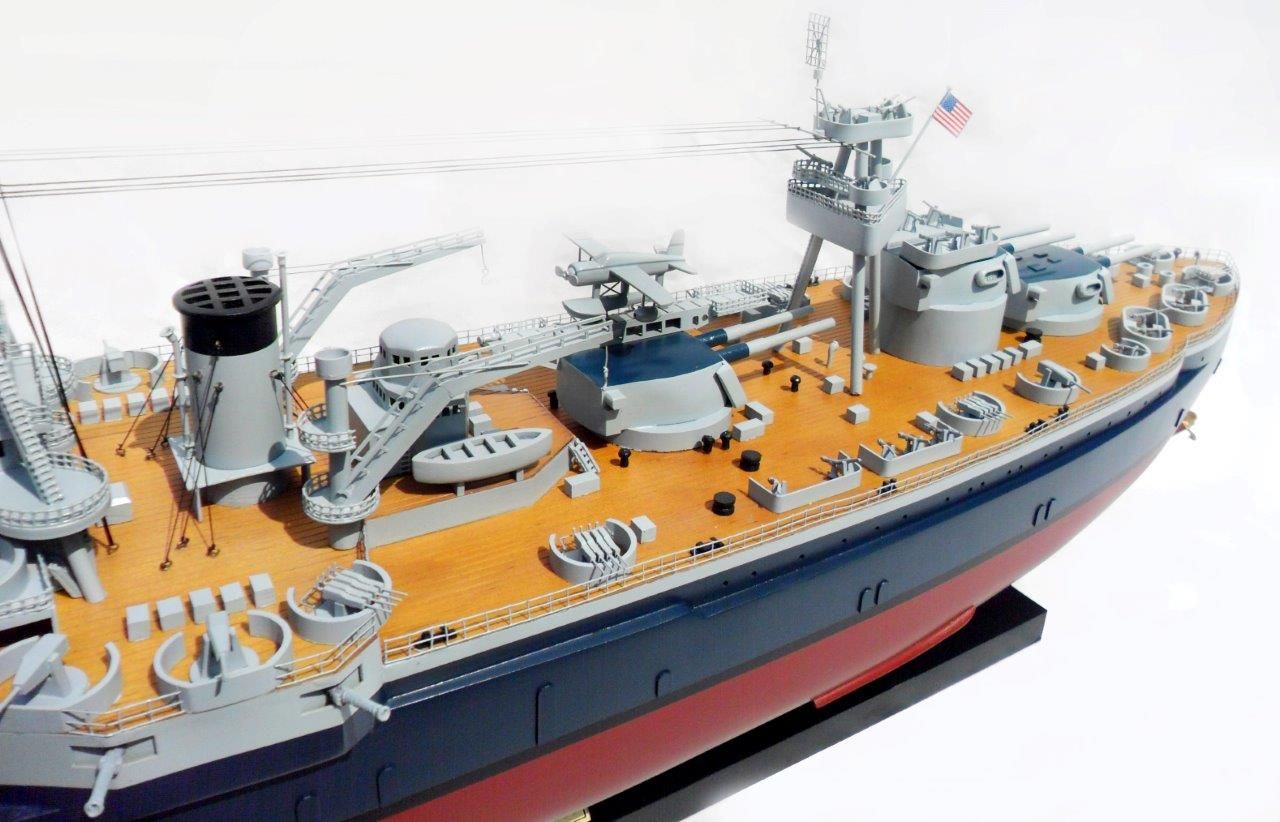 2003-12803-USS-Texas-model-ship