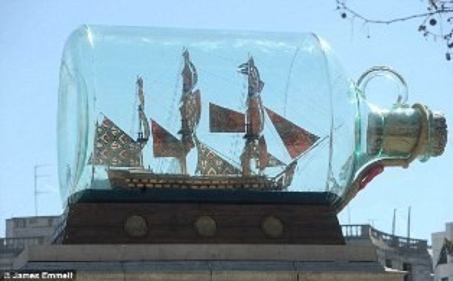 HMS Victory bicentenaire en bouteille