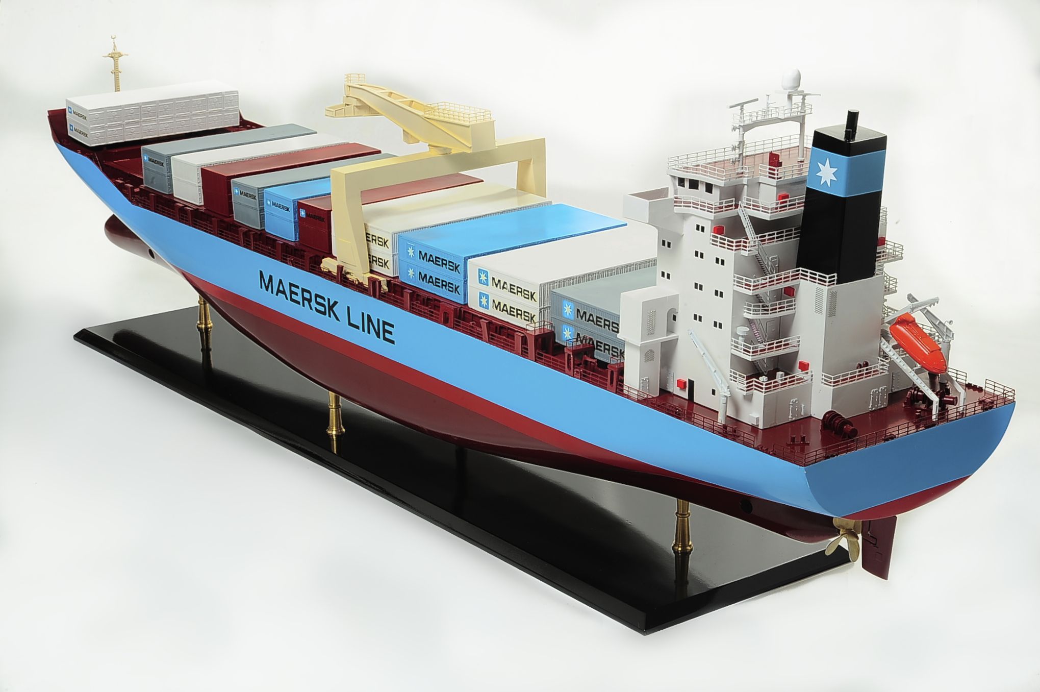 1417-6265-Bulk-Carrier-Model-Ship-Kit