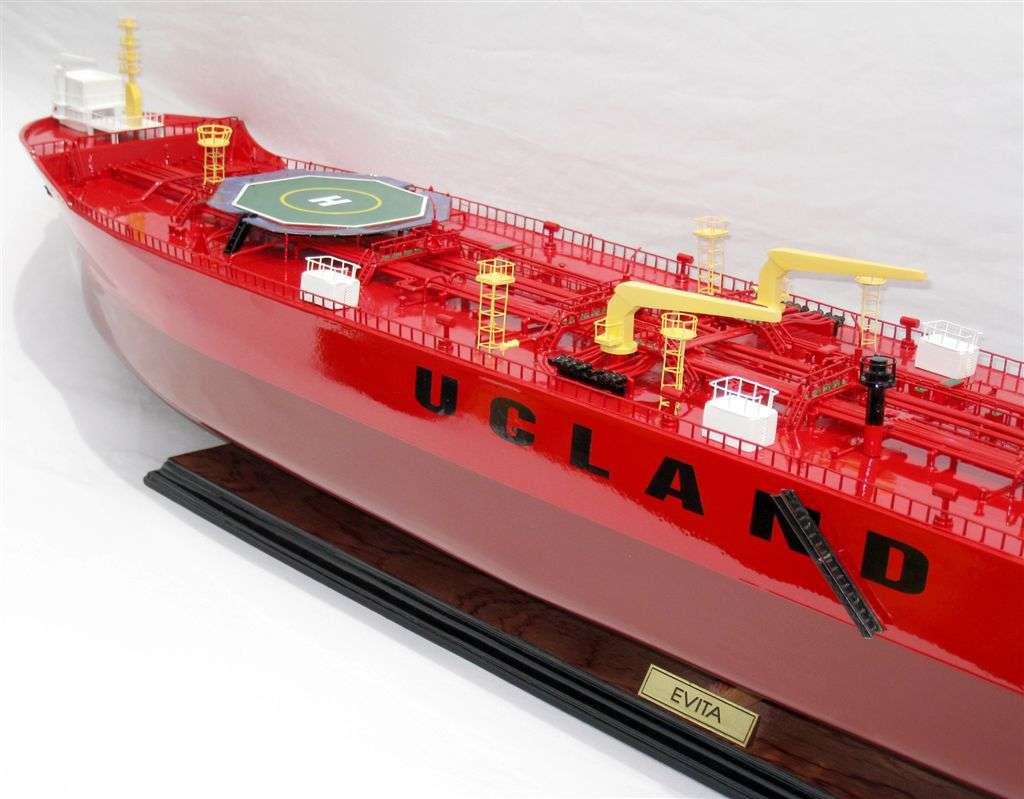 1457-4183-Evita-Oil-Tanker-Standard-Range