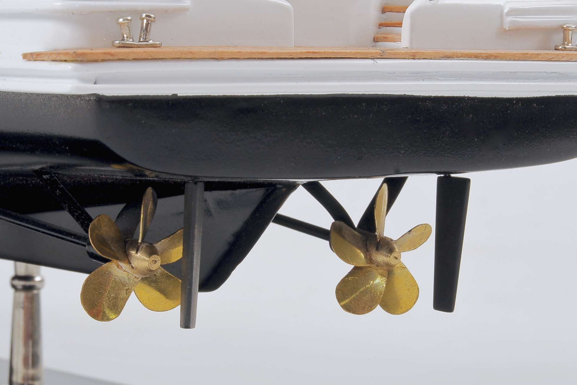 1480-4367-Constellation-Super-Yacht