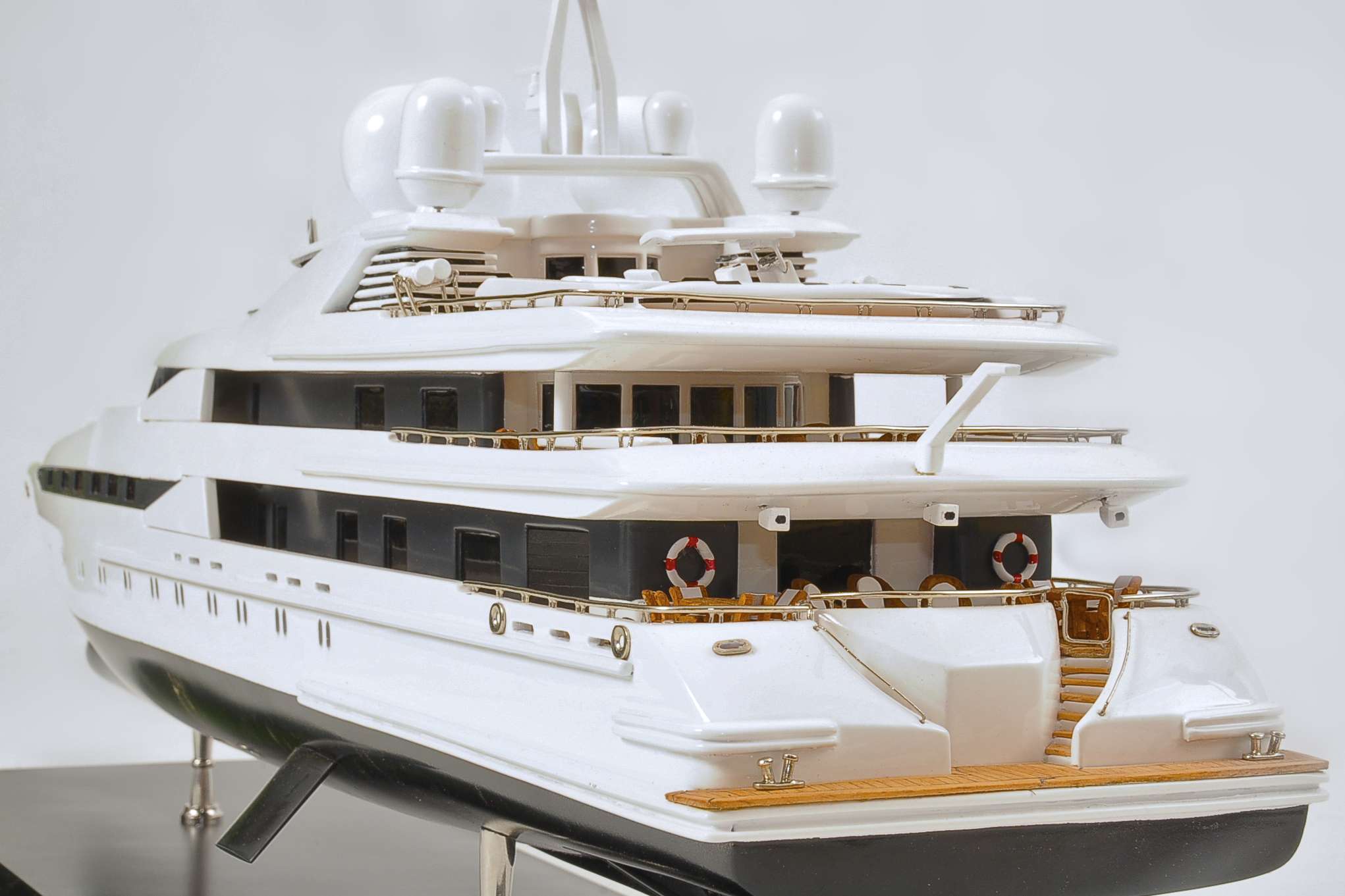1480-4368-Constellation-Super-Yacht