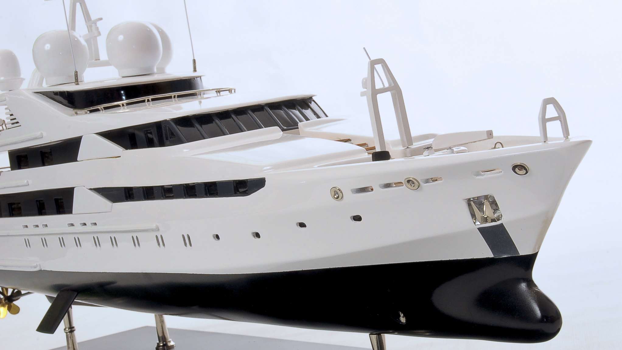 1480-4372-Constellation-Super-Yacht