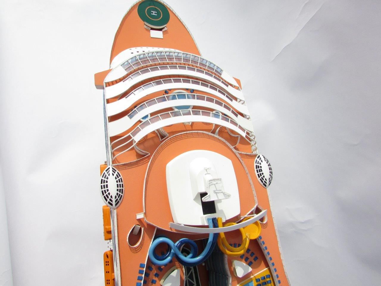 1784-10040-Harmony-of-the-Seas-Model-Ship