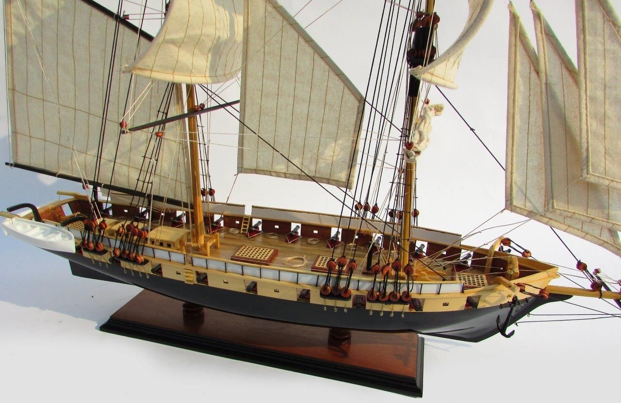 2013-11845-Uss-Niagara-wooden-model-ship