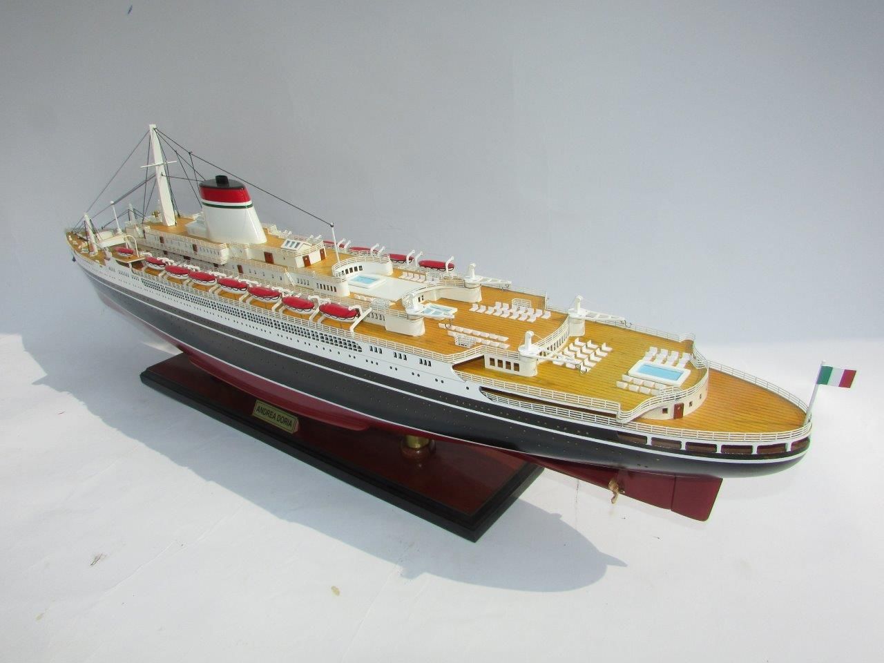 2055-12170-SS-Andrea-Doria-model-boat