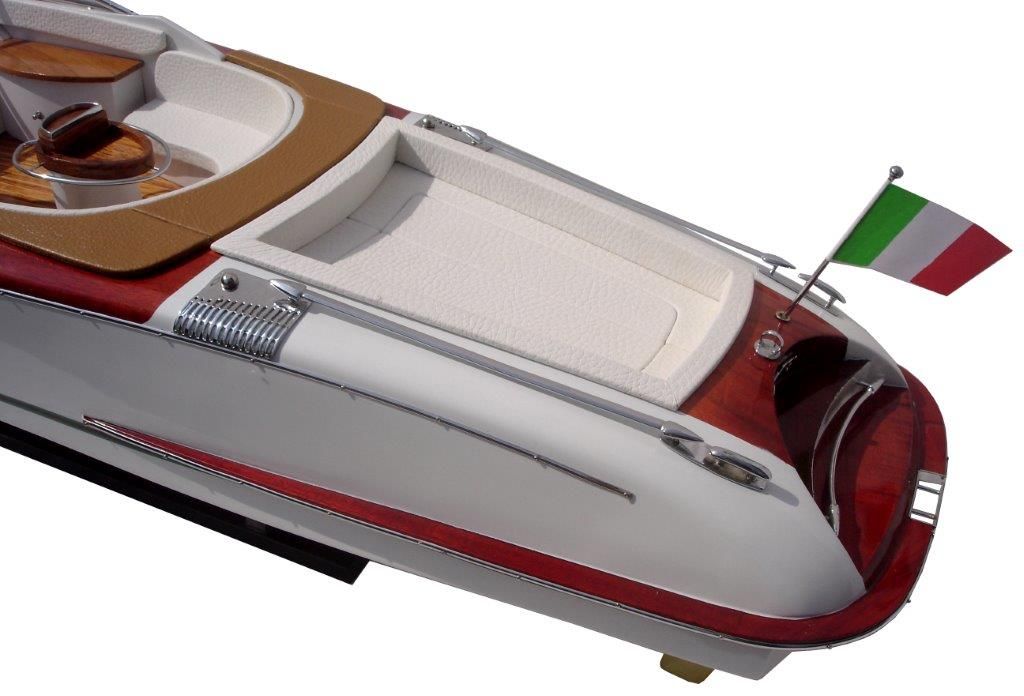2063-12746-Riva-Aquariva-Gucci-ship-model