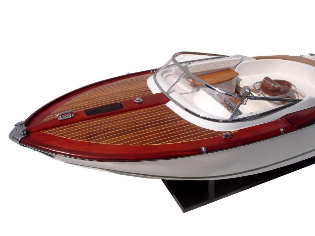 2063-12749-Riva-Aquariva-Gucci-ship-model