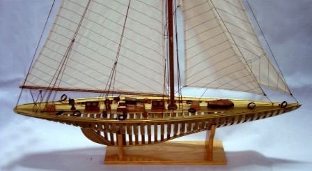 Coque Endeavour (Gamme Standard) - Maquette bateau - GN