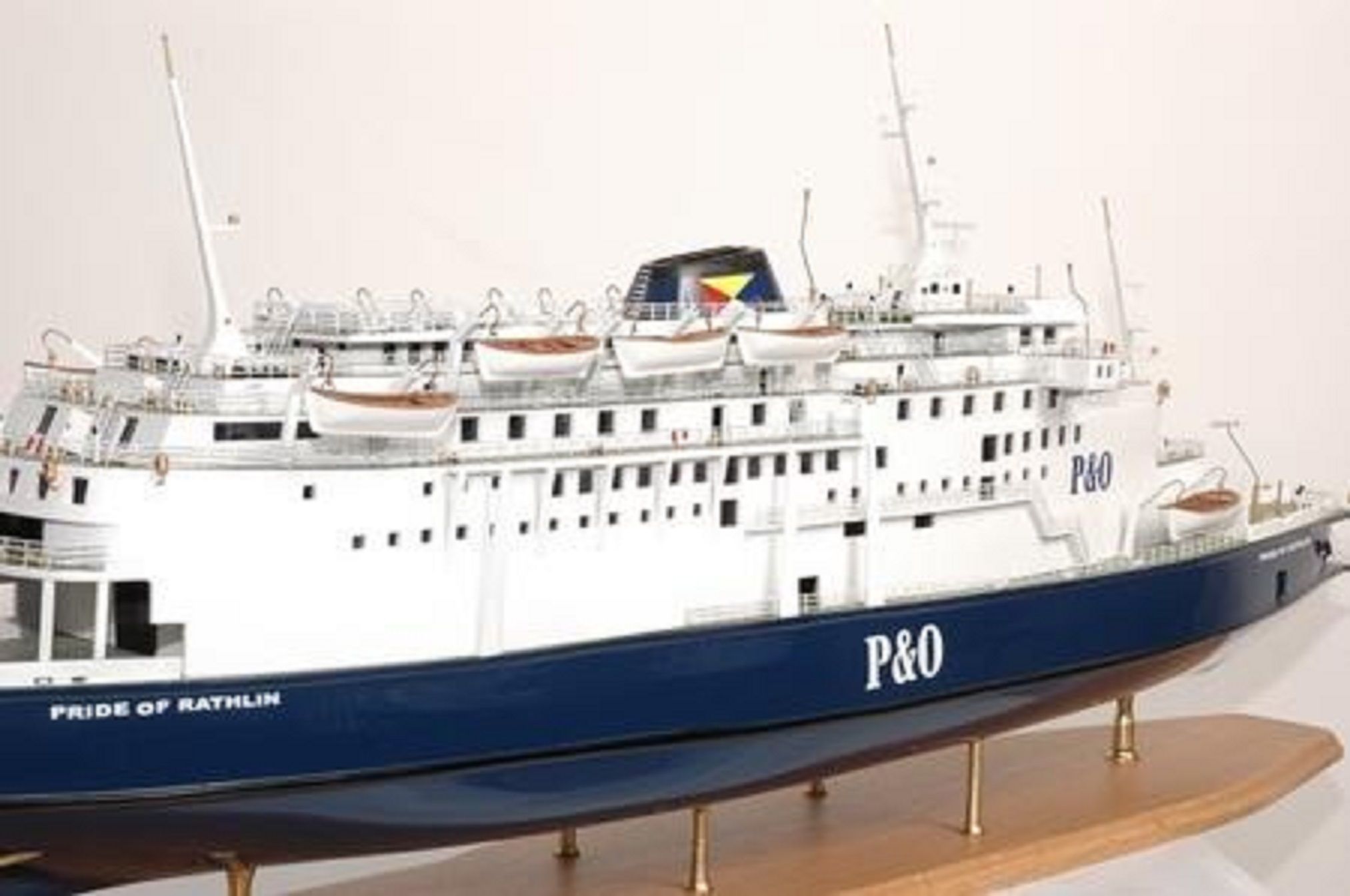 293-7549-P-O-model-ships-Pride-Aisla-and-Rathlin-Premier-Range