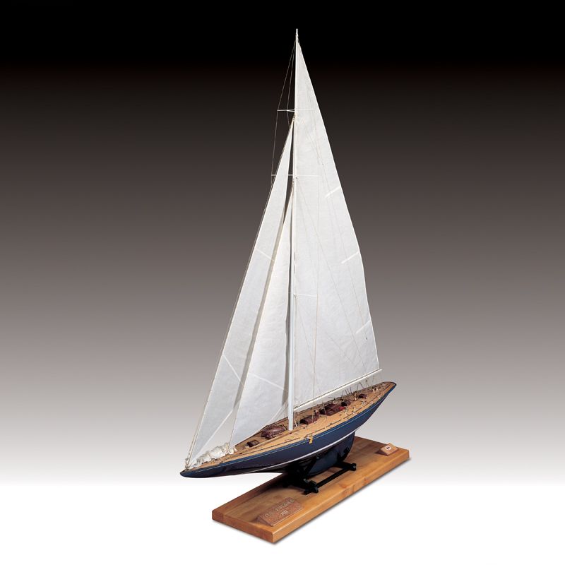 Maquette à monter - Yacht Endeavour - Amati (1700/82)