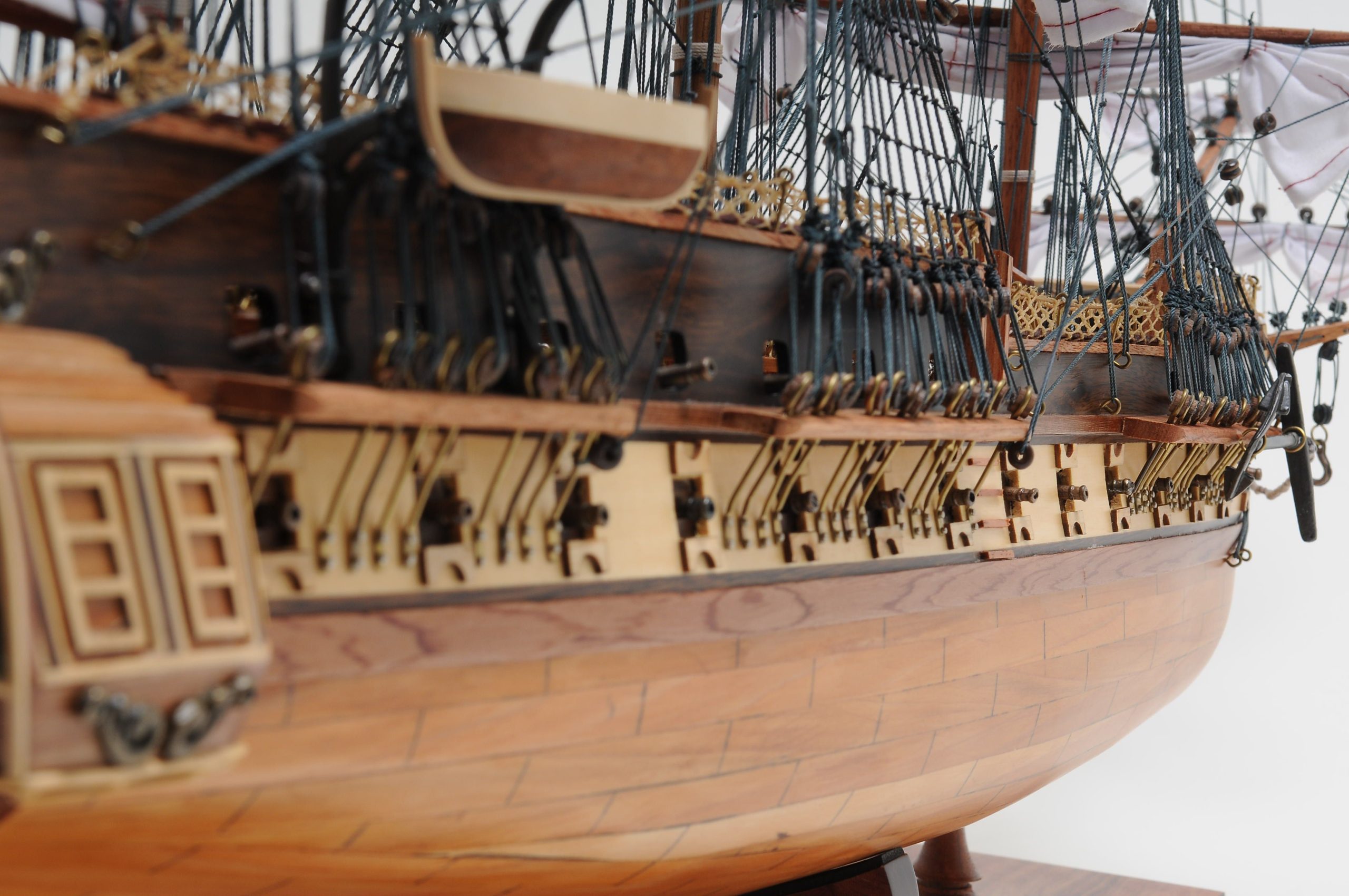 The-El-Cazador-Model-Ship17-scaled-1