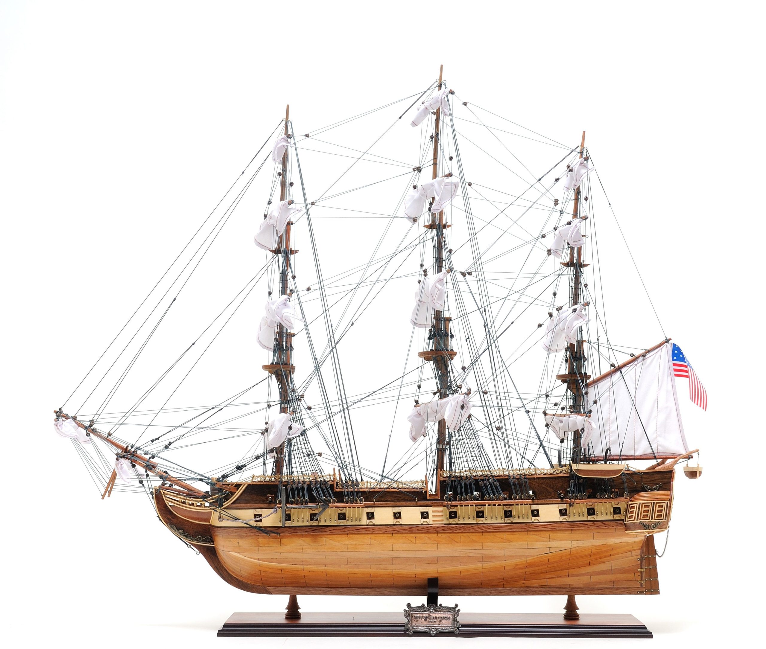 The-El-Cazador-Model-Ship2-scaled-1