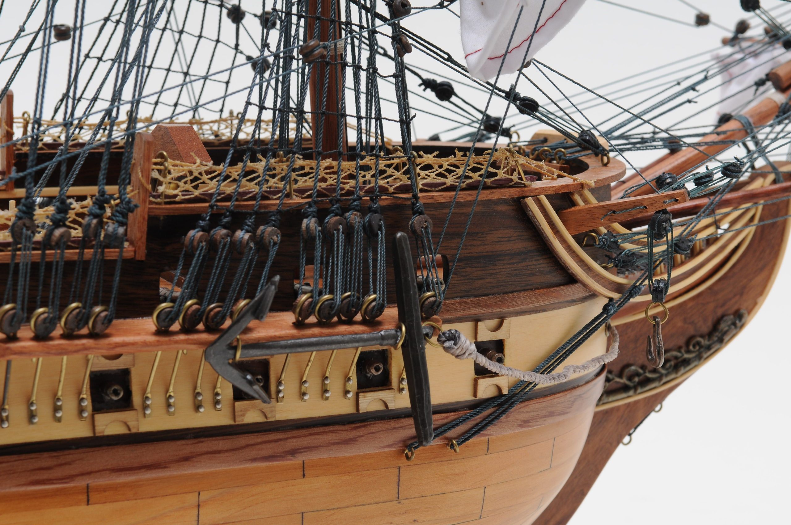 The-El-Cazador-Model-Ship21-scaled-1