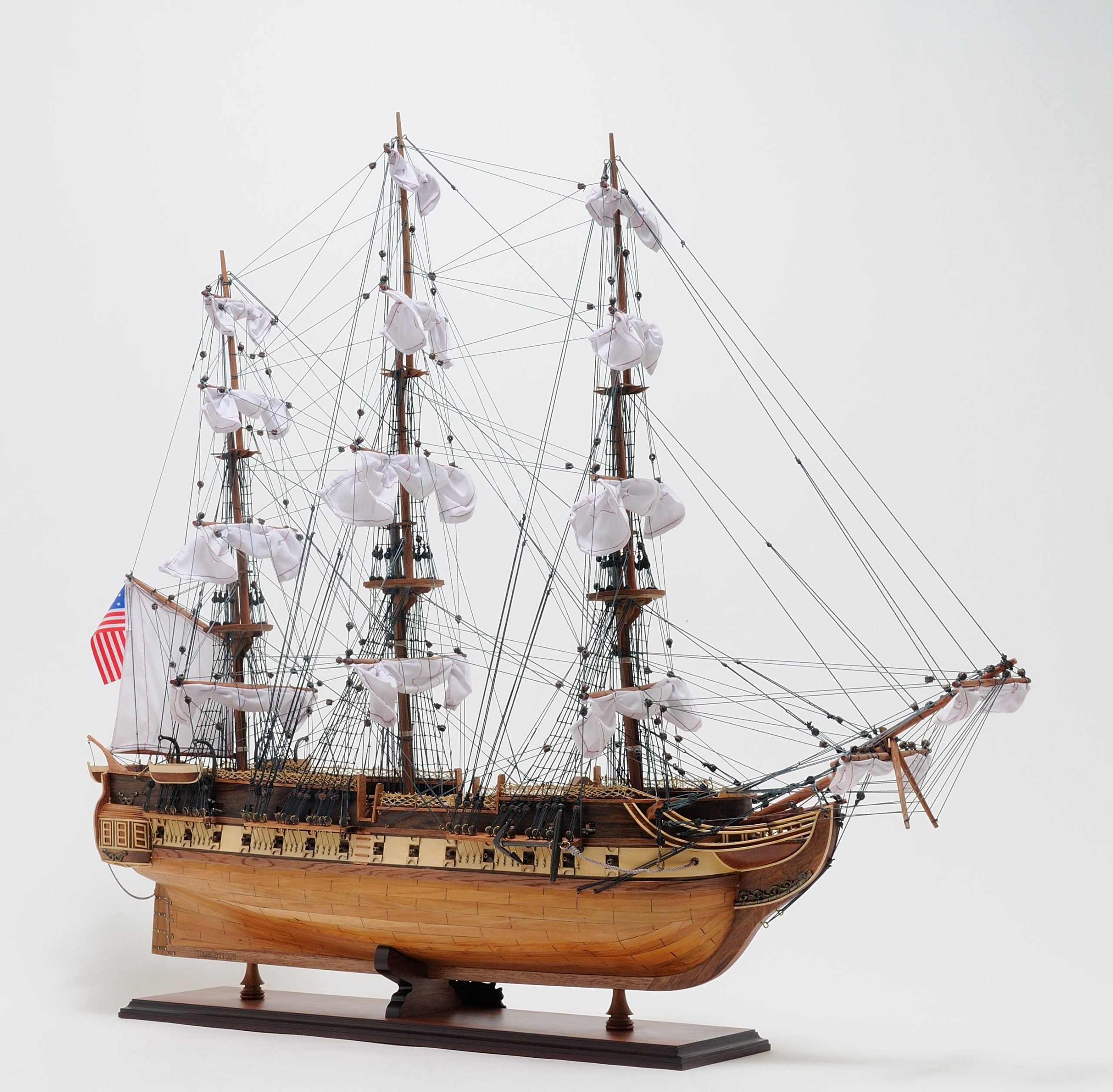 The-El-Cazador-Model-Ship5-scaled-1