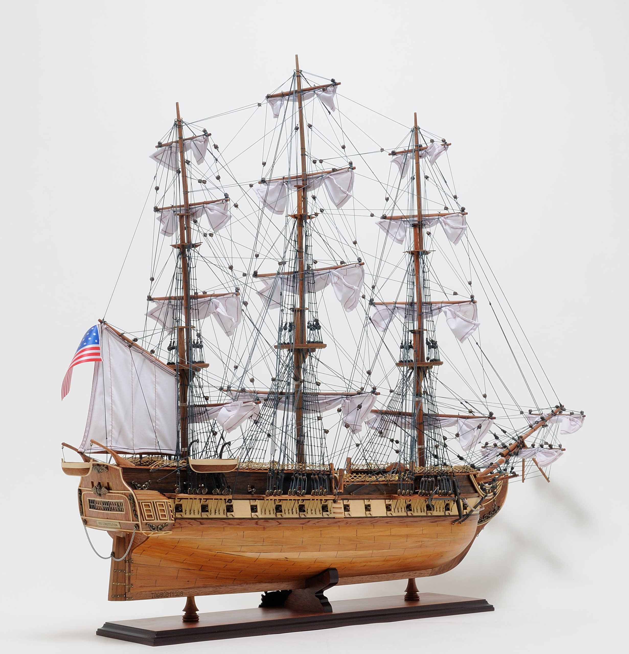The-El-Cazador-Model-Ship7-scaled-1