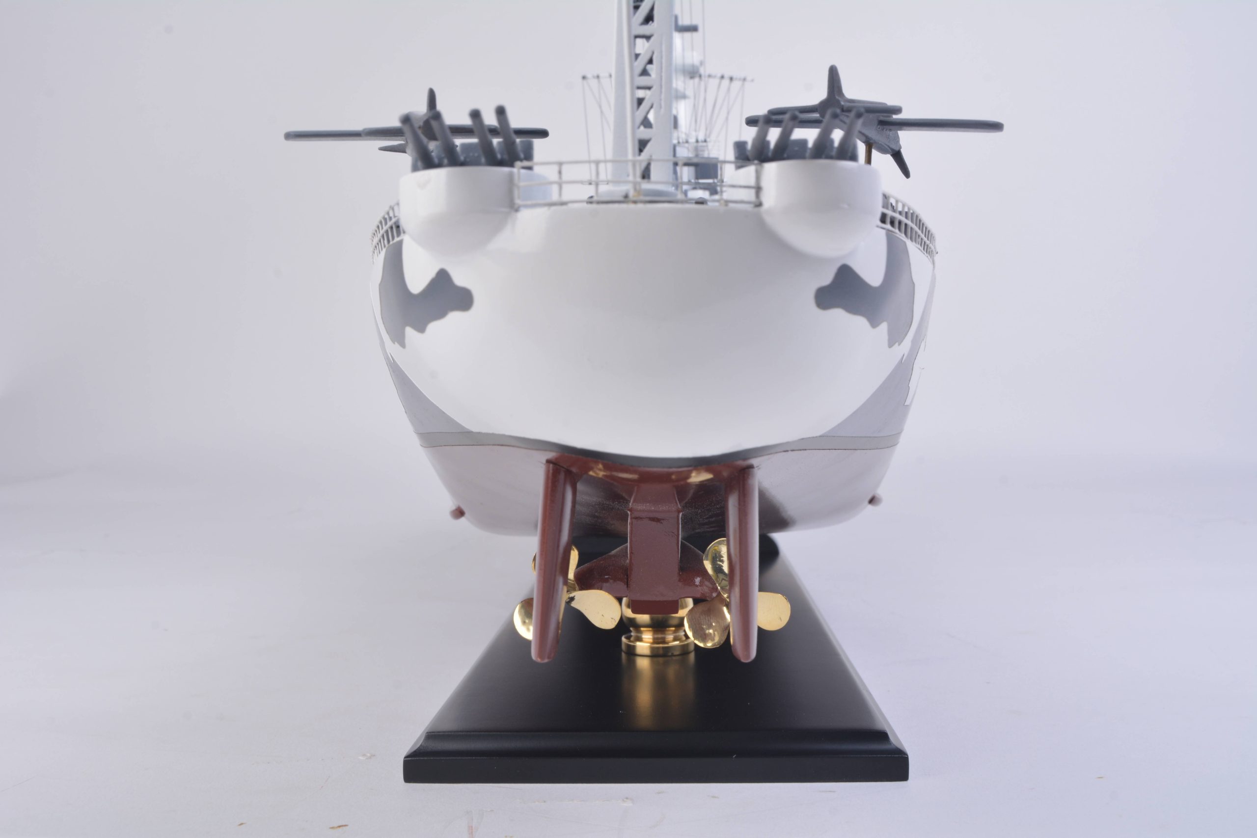 USS-Alabama-BB-60-Model-Ship-OMH13-scaled-1