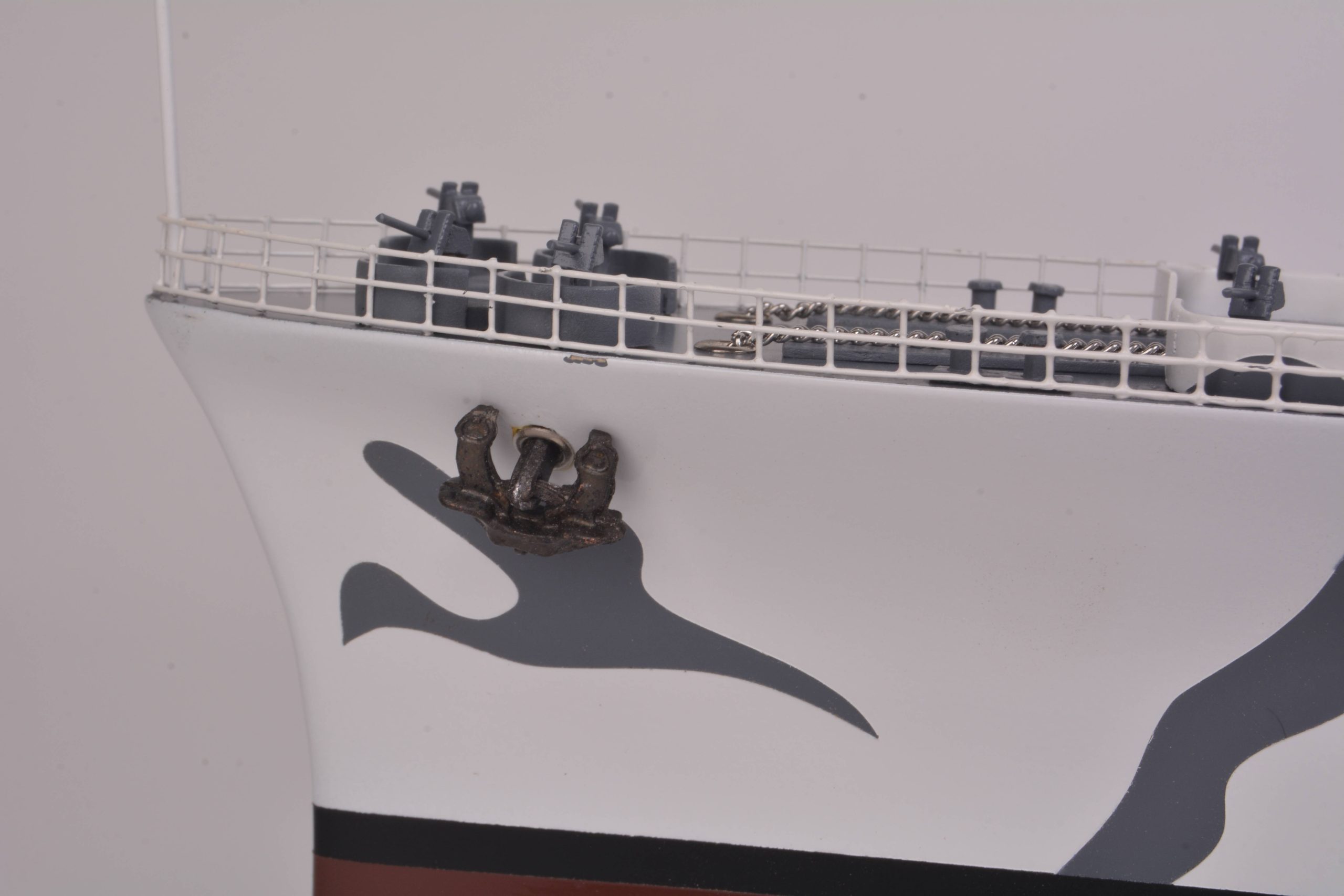 USS-Alabama-BB-60-Model-Ship-OMH27-scaled-1