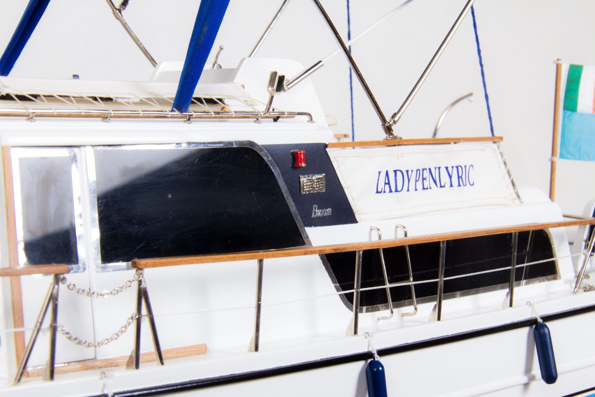 1776-9952-Lady-Penlyric-Model-Boat-scaled