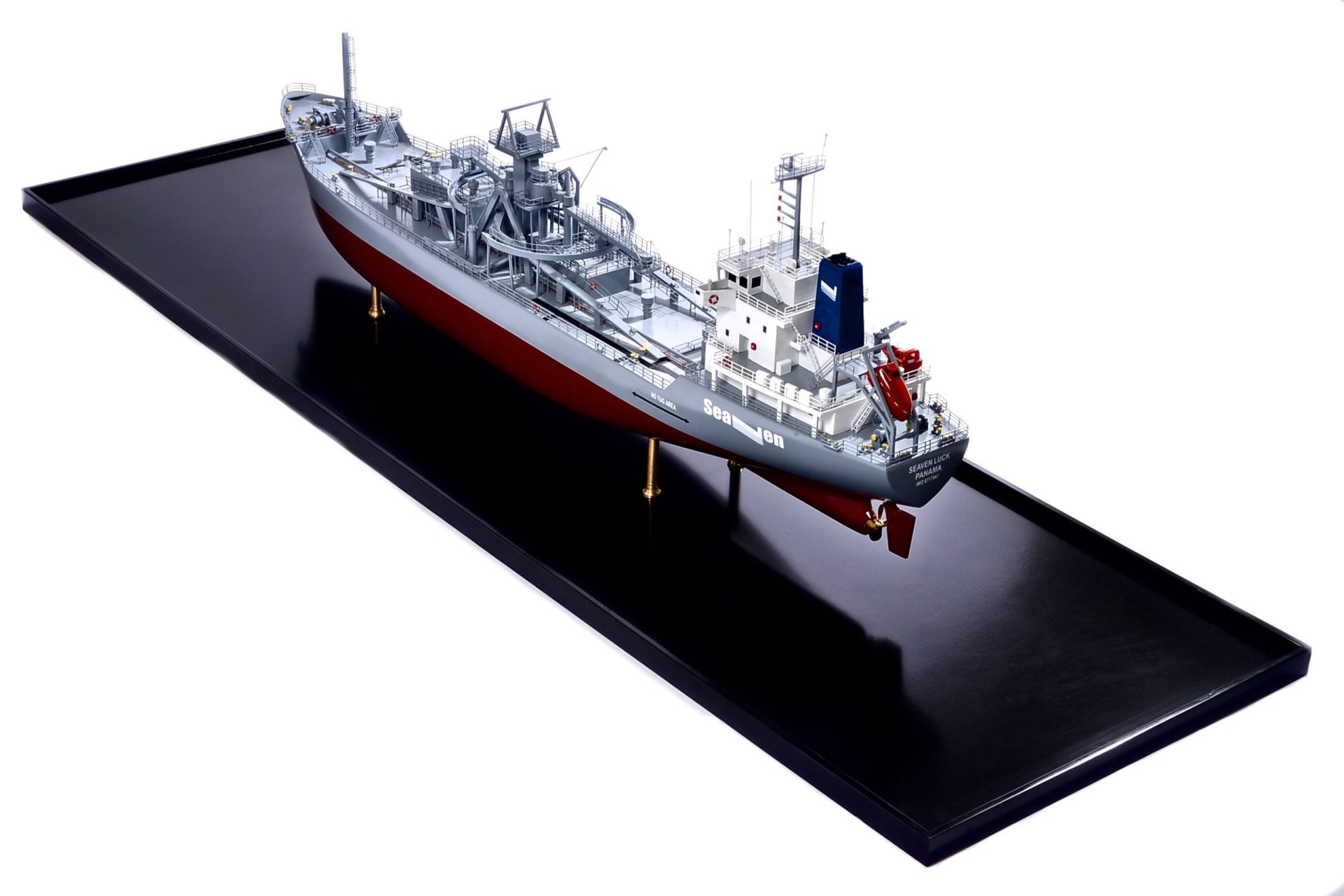 2474-14146-Seaven-Luck-Model-Ship-scaled