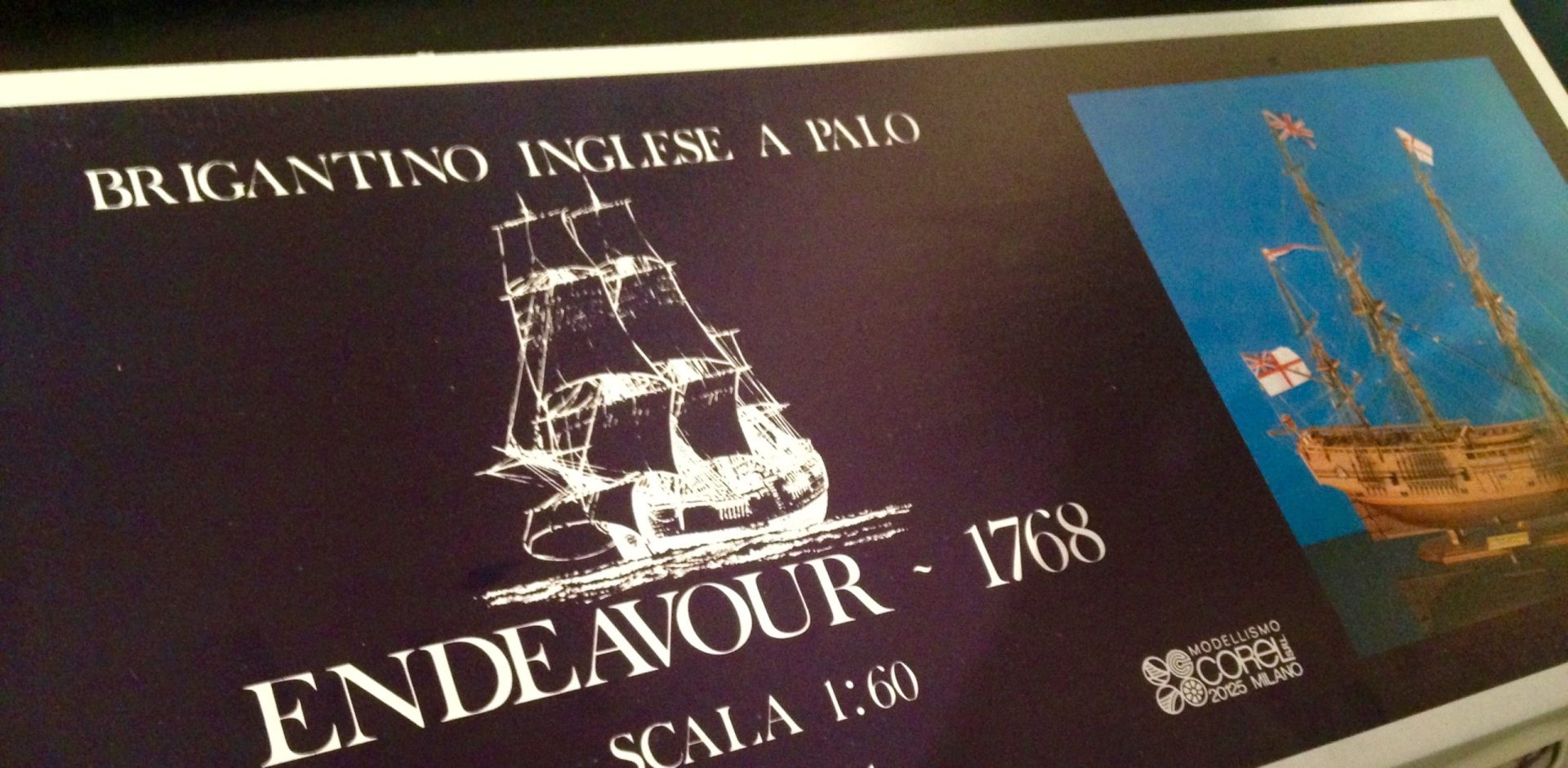 409-9007-HMS-Endeavour-Model-Ship-Kit-scaled