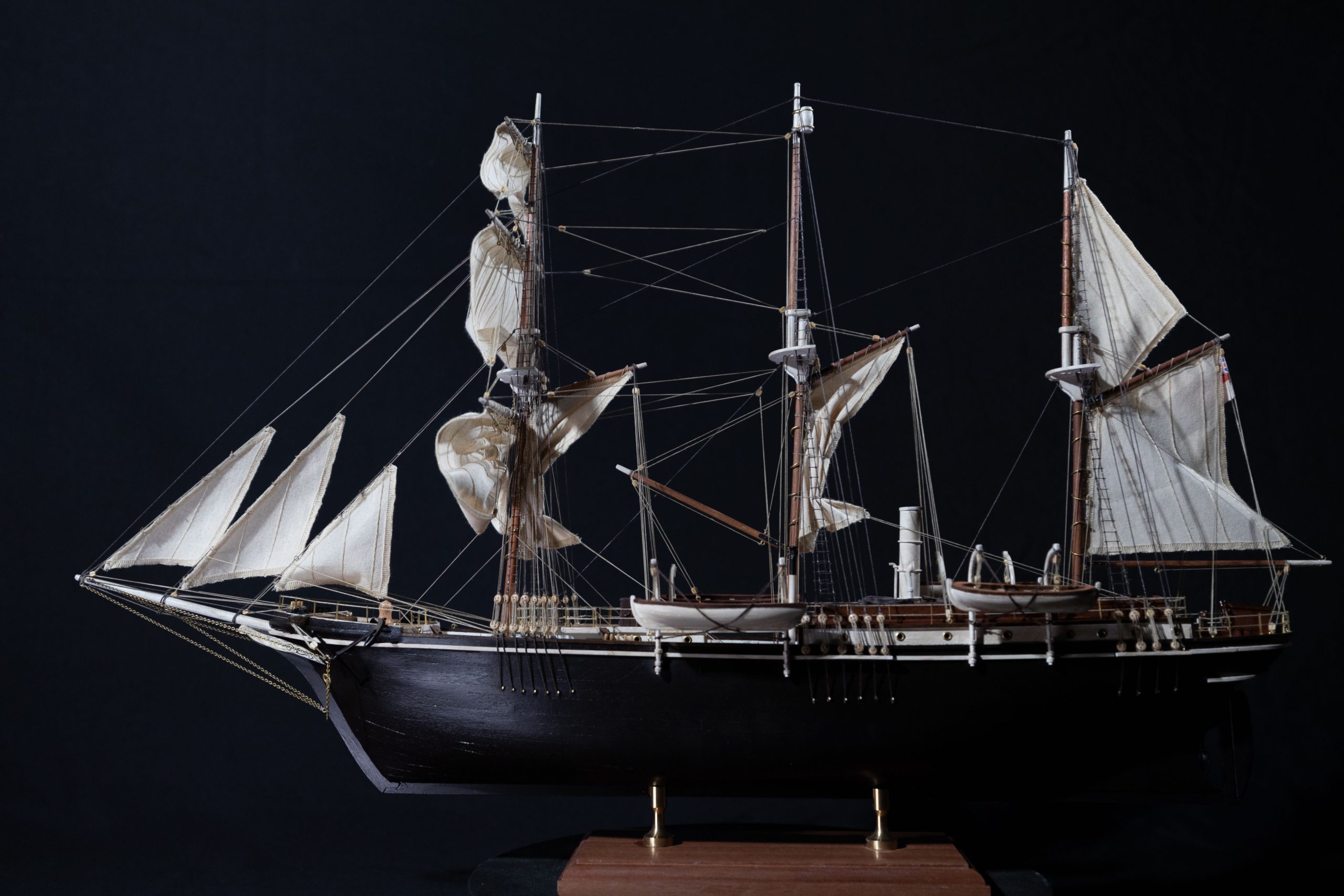 ENDURANCE_2-scaled