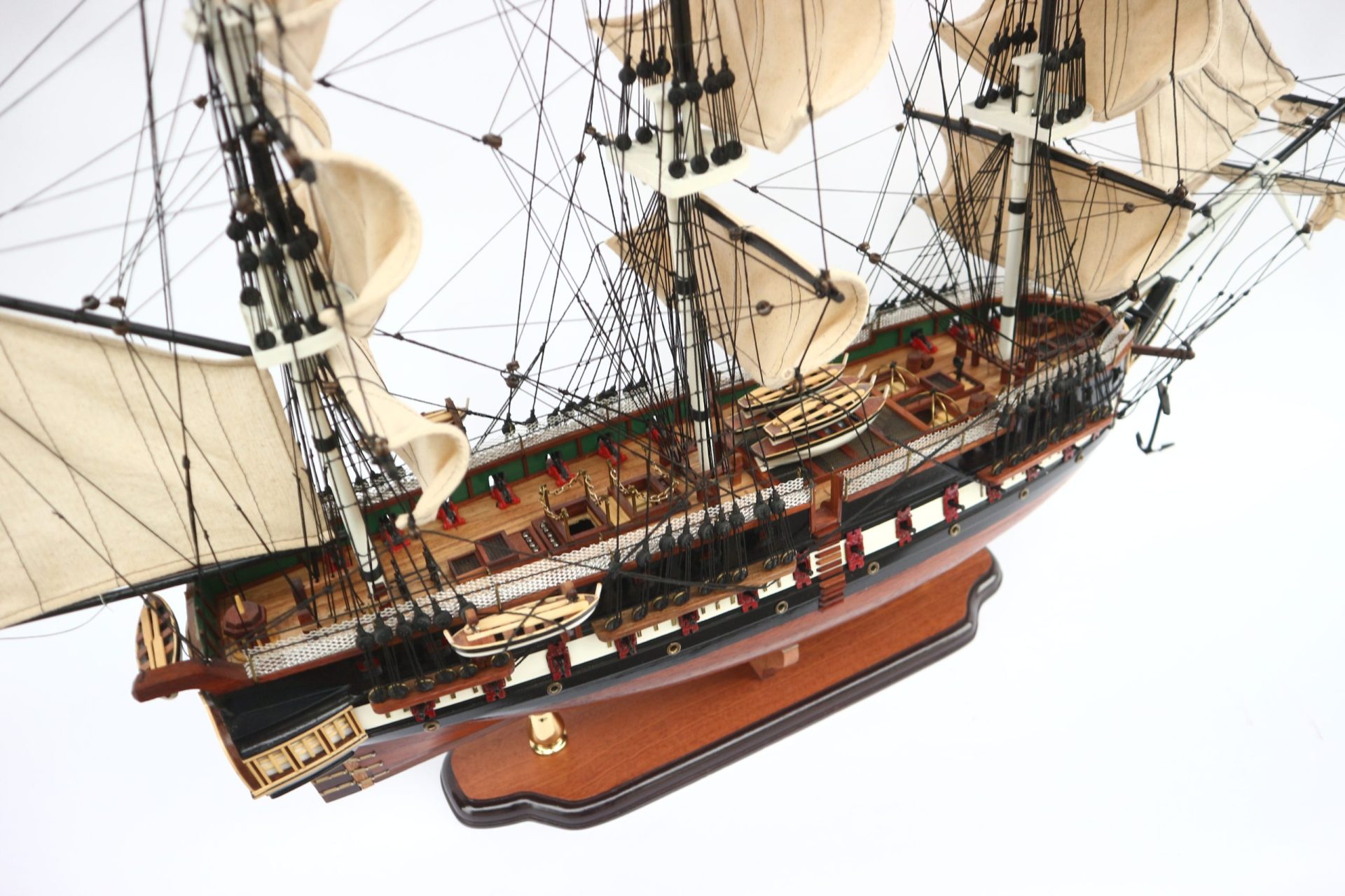 TS0023P-70-USS-CONSTITUTION-PAINTED-Detail-15-scaled