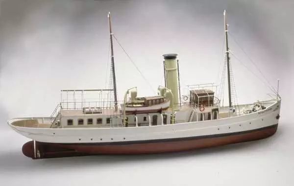 https://maquettedebateau.com/wp-content/uploads/sites/2/2019/04/1903-11410-Schaarhorn-Steam-Yacht-Model-Ship-Kit-Caldercraft-7021.jpg