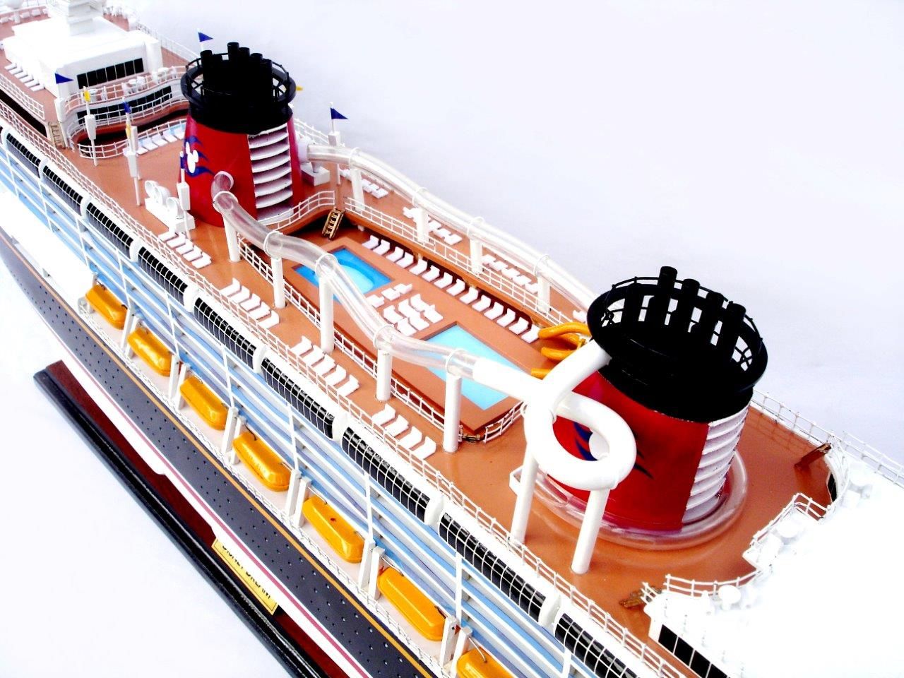 Disney Dream - Maquette de bateau - GN