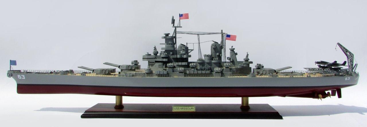 Maquette bateau - Cuirassé USS Missouri (Gamme Standard) - GN