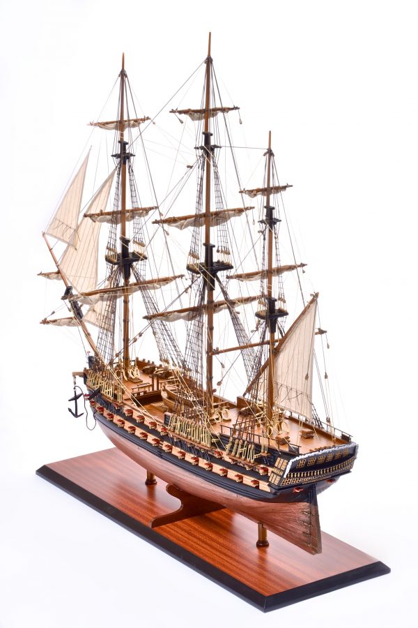Maquette bateau - HMS Northumberland (Gamme Première)