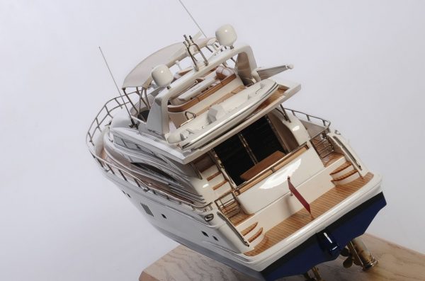 Maquette bateau - Princess 21M