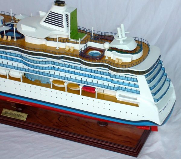 Maquette de bateau en bois Sérénade des mers - GN