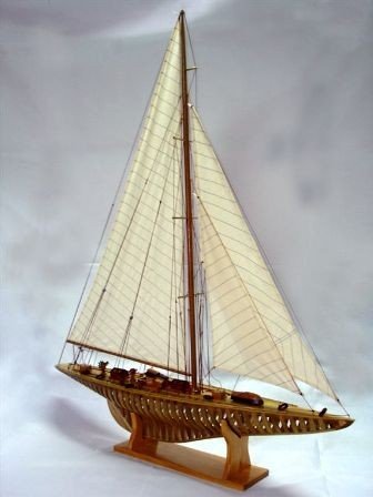 Coque Endeavour (Gamme Standard) - Maquette bateau - GN