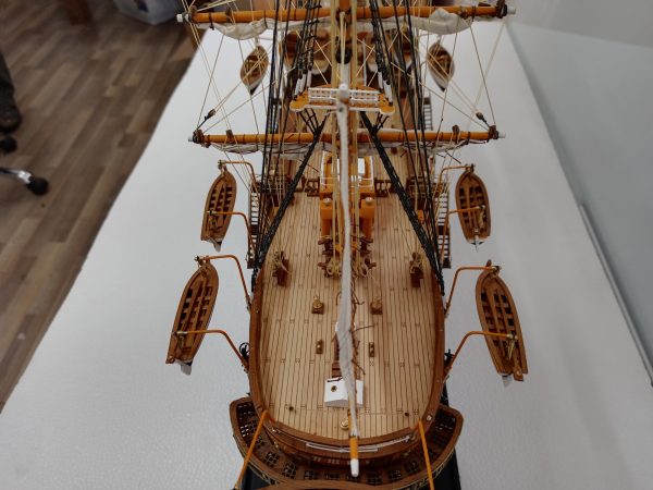 Maquette bateau - Amerigo Vespucci (Gamme Supérieure)