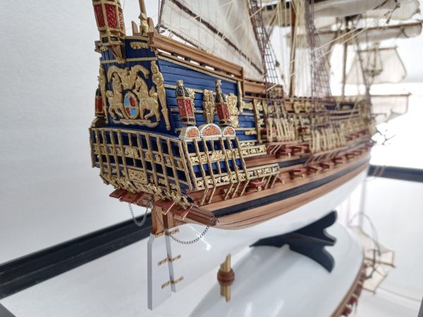 Maquette bateau - HMS Warrior (Gamme Première)