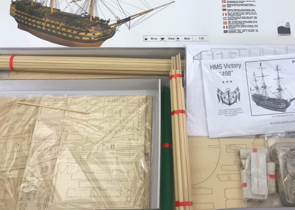 Maquette à Construire: HMS Victory - Billing Boats (B498)