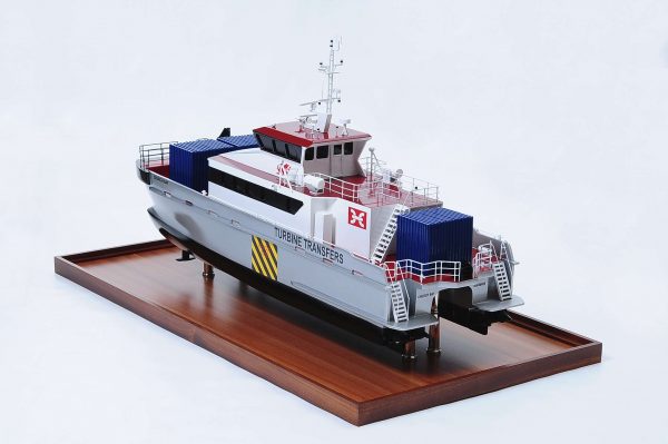 Maquette bateau - Turbine Transfer (navire de support de parc éolien)