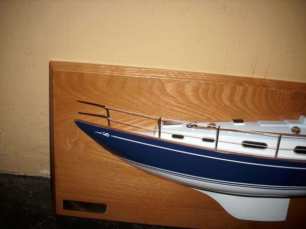 Maquette bateau - Demi-Coque Contessa 32