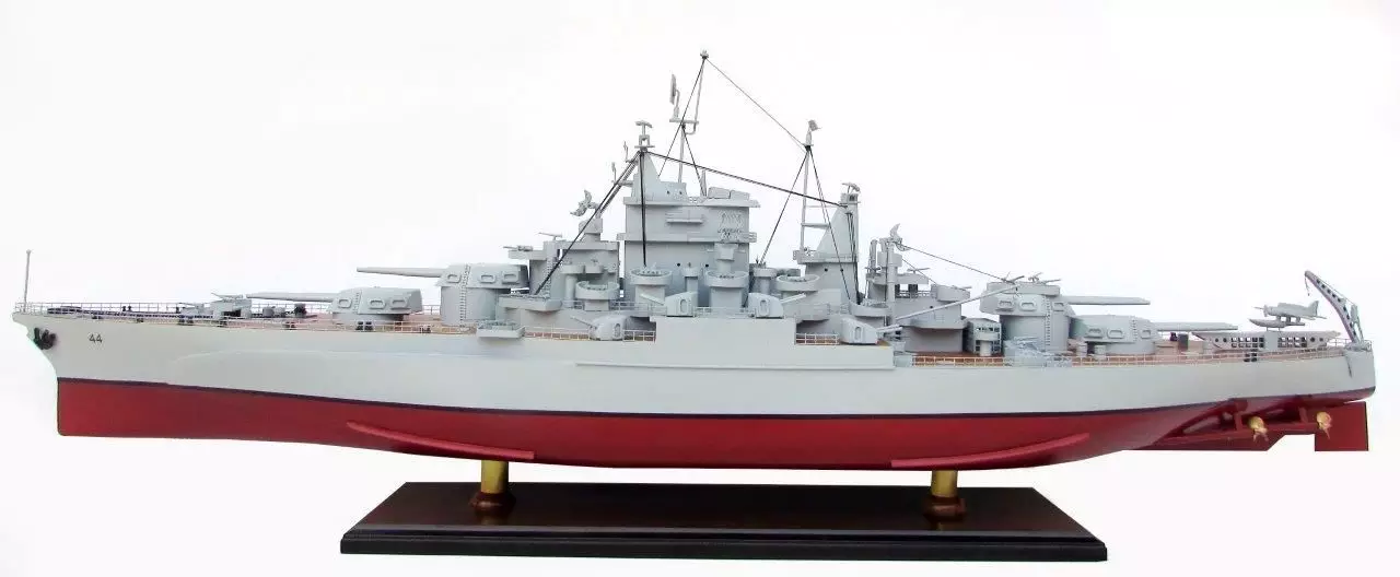 USS California - Maquette de Navire - GN