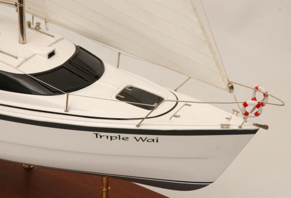 Triple Wai -Maquette de bateau