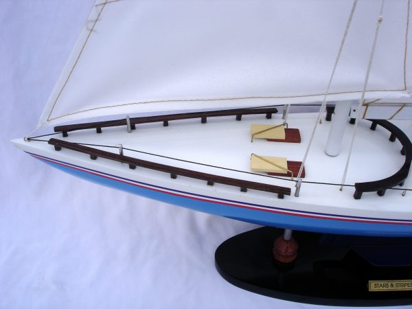 Modèle réduit de yacht Stars and Stripes (Gamme Standard) - GN