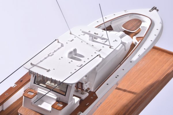 Suenos HCB Model Yacht (White)